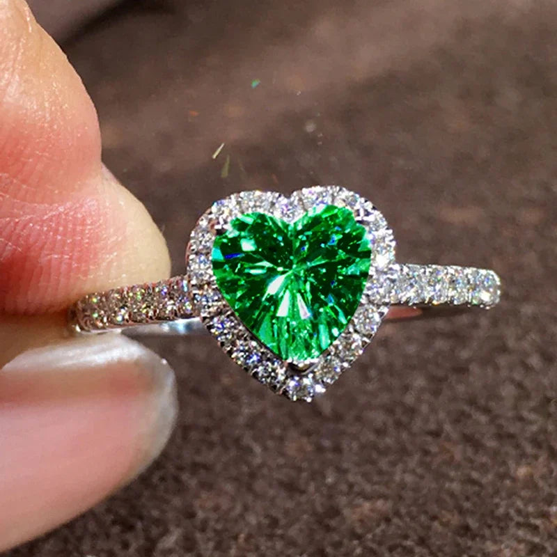 💖 Lunaria Amora Ring 💖