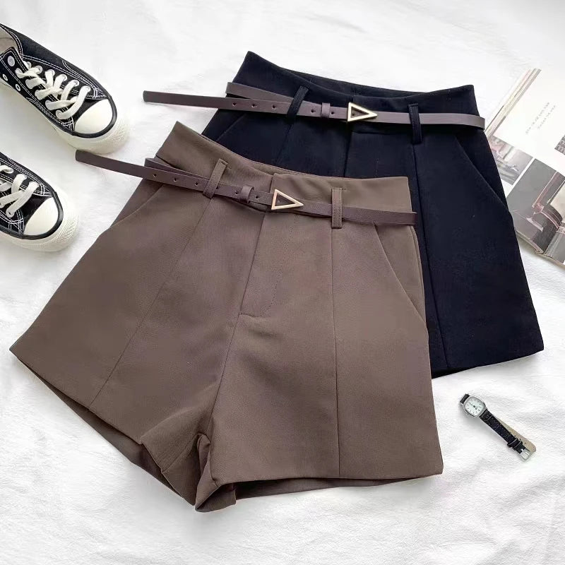 ✦ Lunaria Axis Belted Tailor Shorts