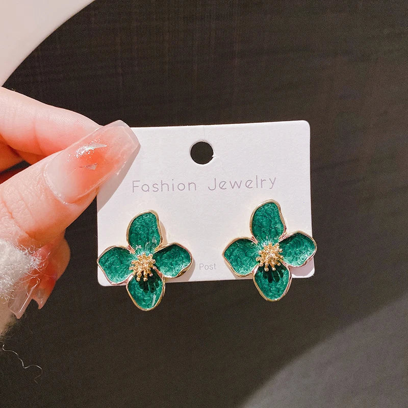 🌺 Lunaria FleurLune Studs 🌺
