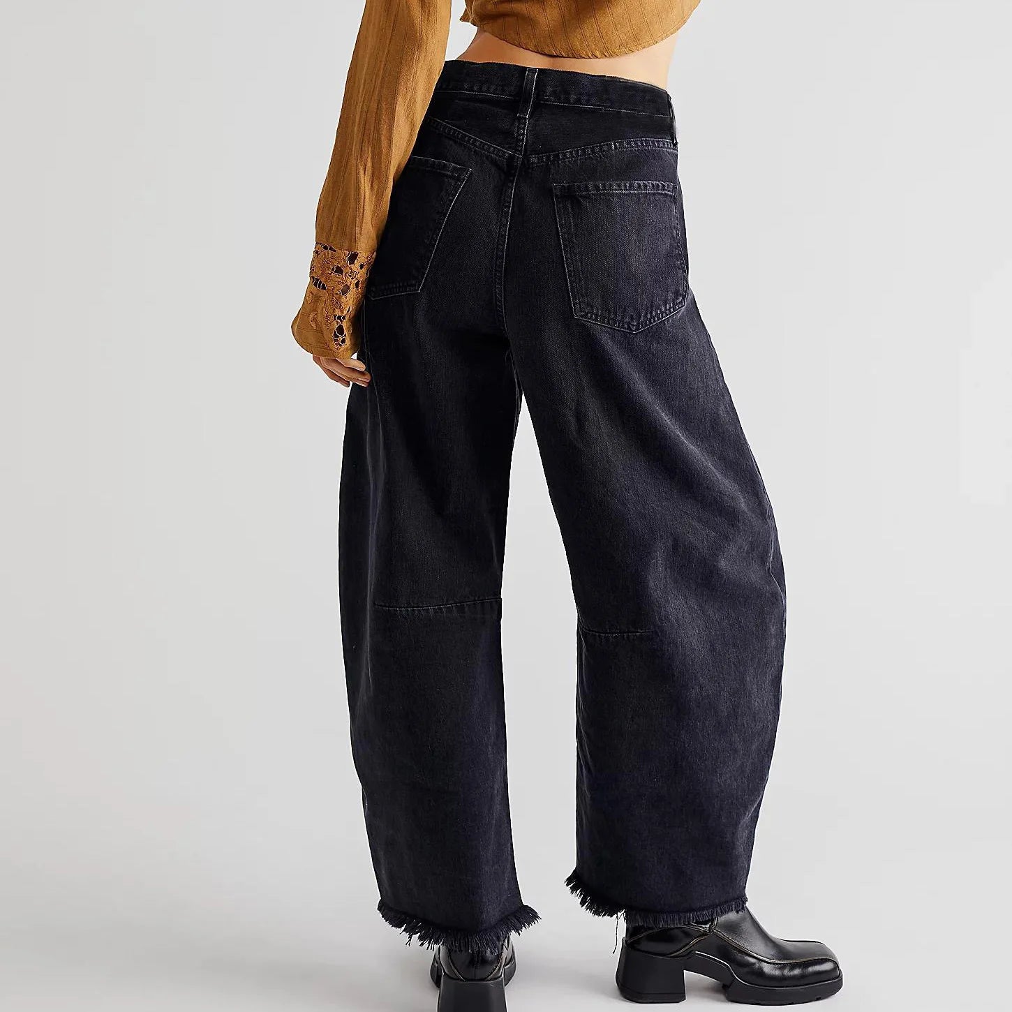 🌘 Lunaria Eclipse Tapered Jeans