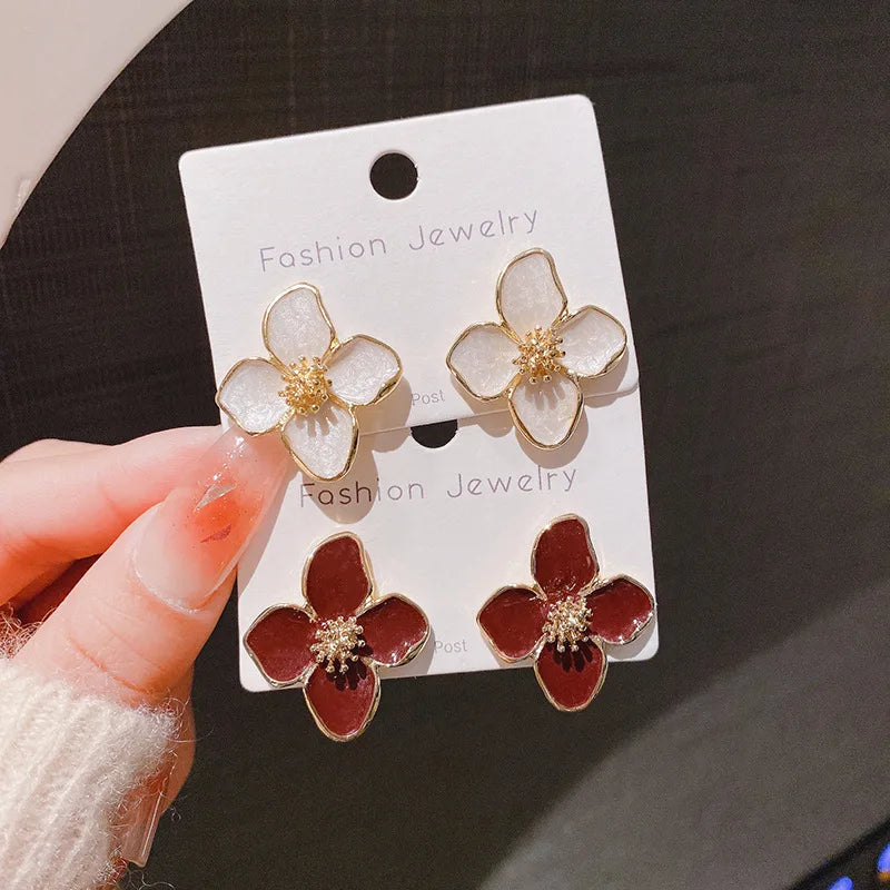 🌺 Lunaria FleurLune Studs 🌺