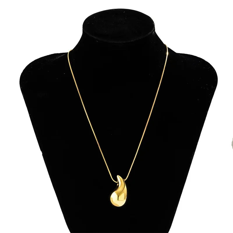 🌕 Lunaria SolDrop Necklace 🌕