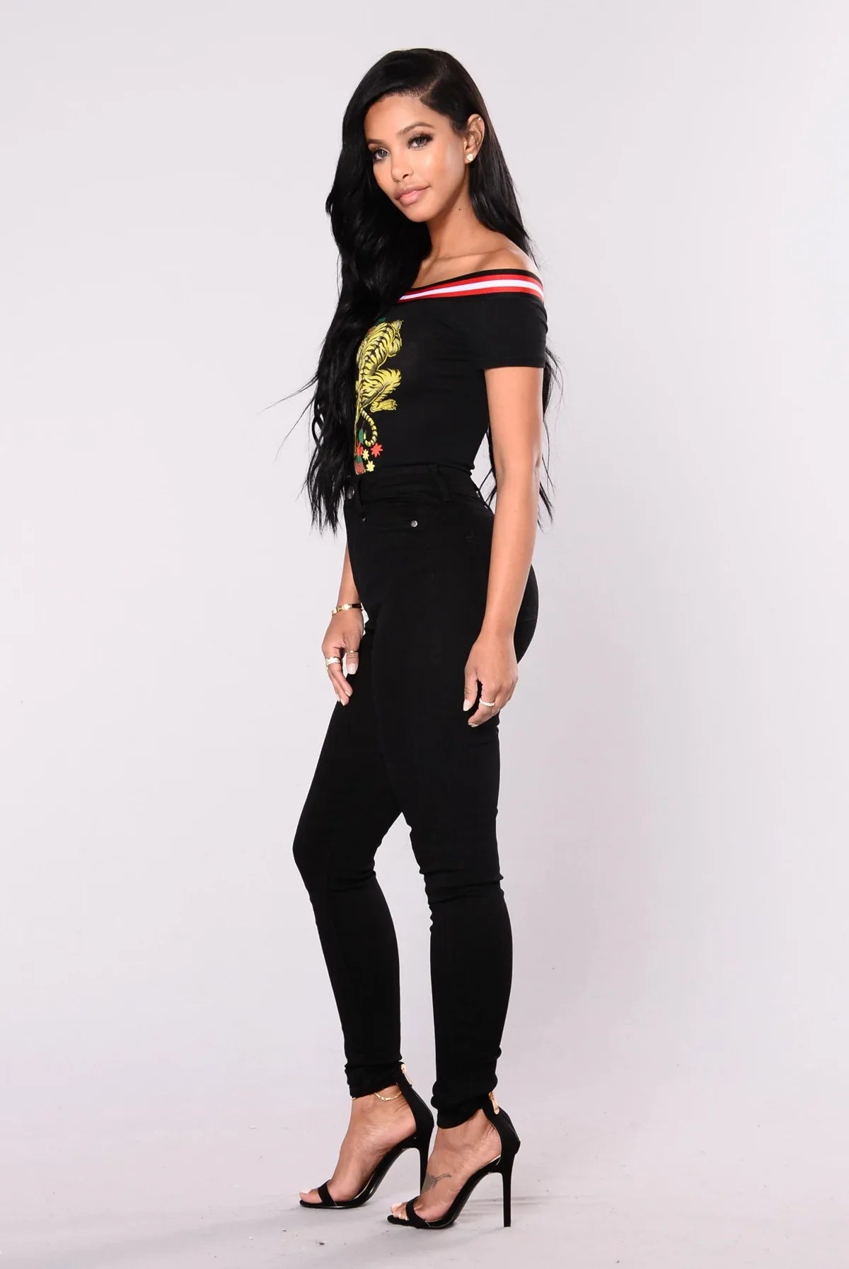 🌑 Lunaria Eclipse Contour Jeans