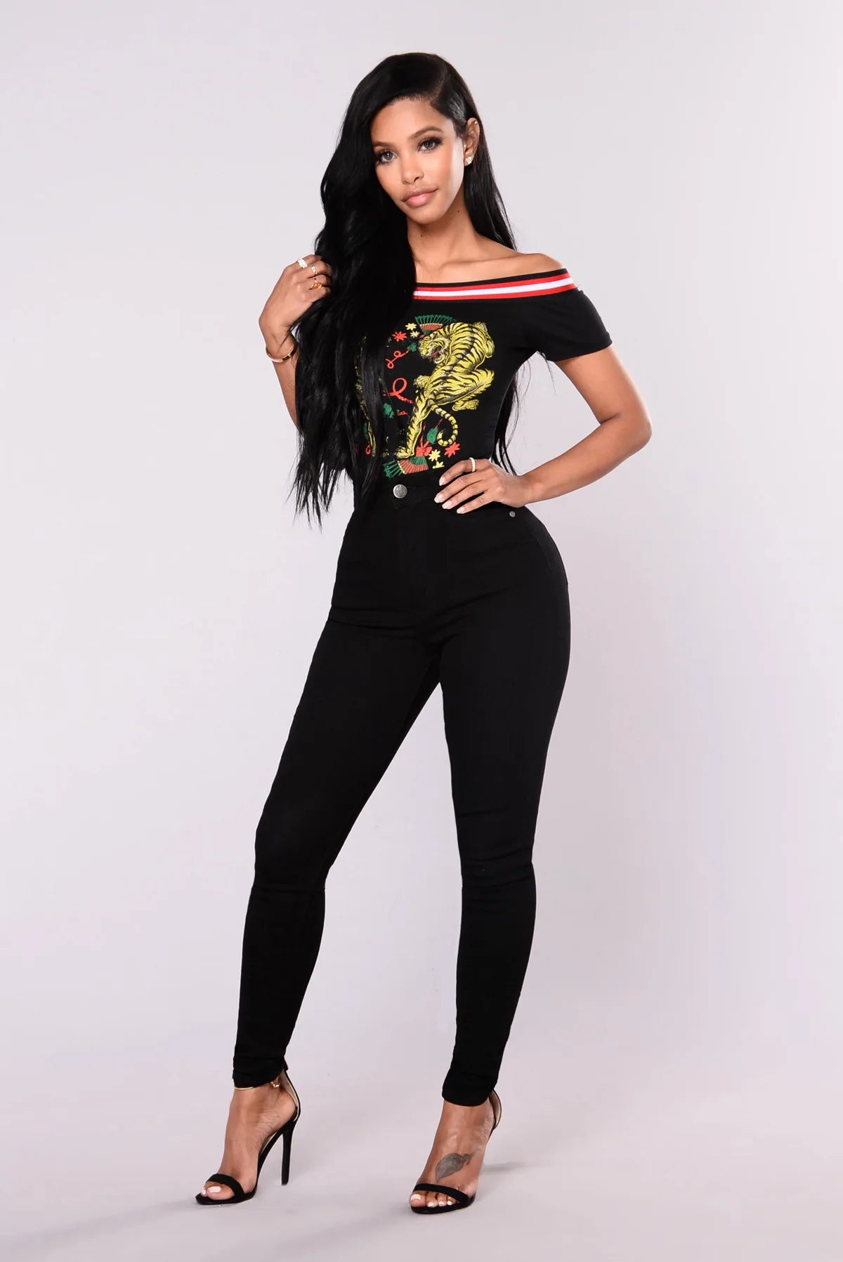 🌑 Lunaria Eclipse Contour Jeans