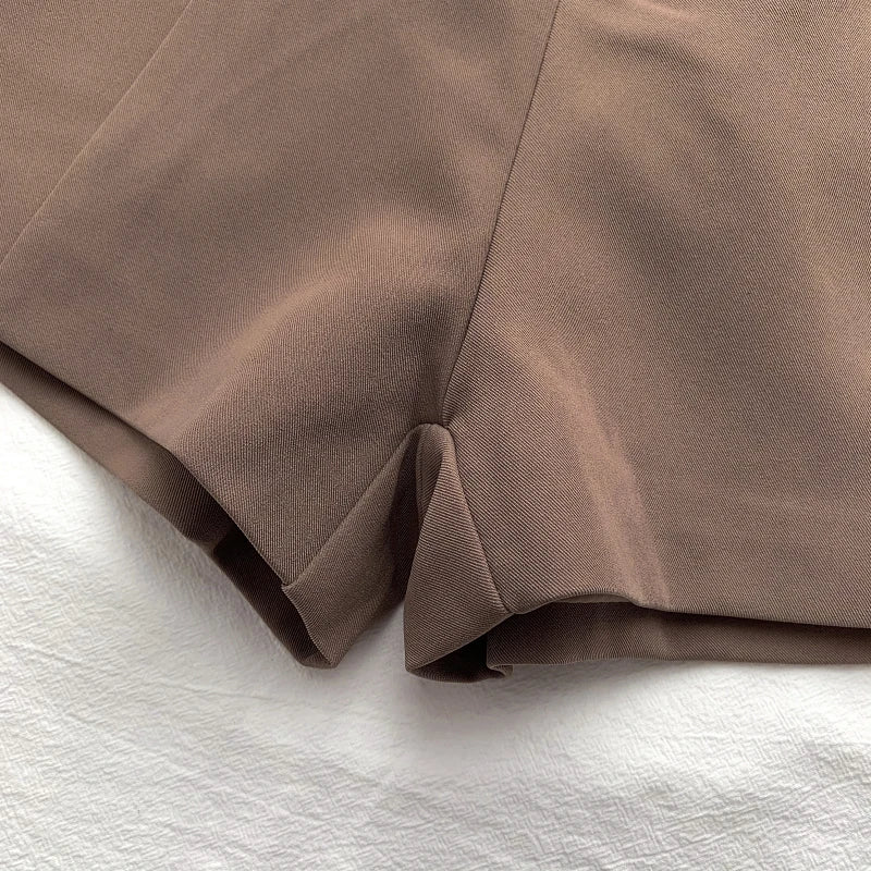 ✦ Lunaria Axis Belted Tailor Shorts