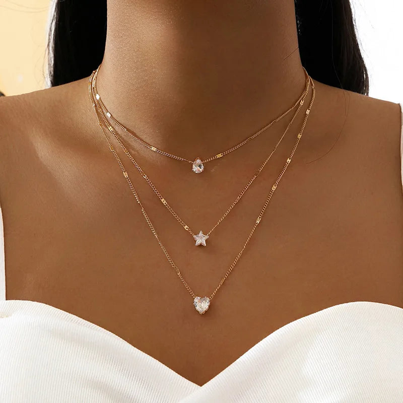 🌌 Lunaria Starveil Necklace 🌌