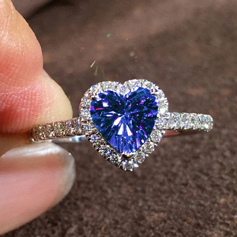 💖 Lunaria Amora Ring 💖